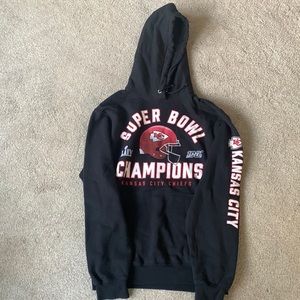 Mens small Kansas City Chiefs superbowl sweat shirt